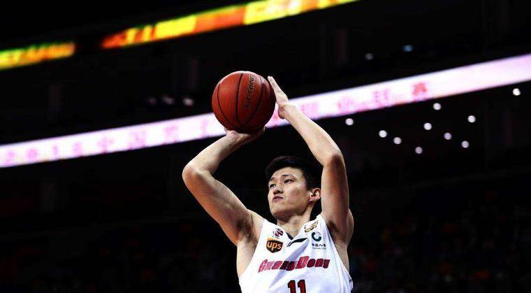 太重要了!39投7中仍不敢裁掉周鹏 这个角色中国男篮只有他能做“熊猫体育公司”(图1)
太重要了!39投7中仍不敢裁掉周鹏 这个角色中国男篮只有他能做“熊猫体育公司”(图1)