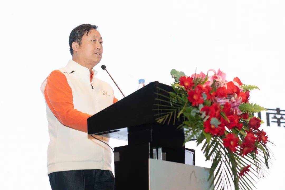 
河南省高尔夫球运动协会会员大会暨高尔夫行业研讨会圆满落幕|熊猫体育首页(图6)