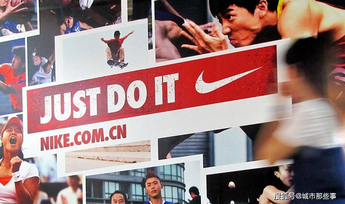 
NBA历史五大球鞋条约一览“熊猫体育公司”(图3)